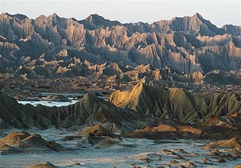 Martian Mountains: One of Iran&apos;s Well-Known Touristic Attractions