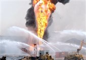 اعضای کمیسیون انرژی مجلس از محل حادثه آتش‌سوزی دکل نفتی رگ‌سفید بازدید کردند