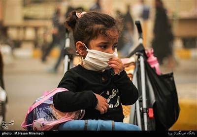 Dust Storm Blankets Iraq’s Holy Najaf