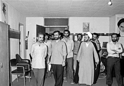رژيم،جعفر،شيخ،مرا،دستگير،سخنراني،شاه،زندان،سياسي،منبر،بردند، ...