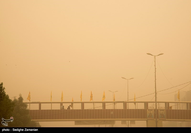 «خوزستانی‌ها برای ریزگردها هر روز به نمایندگان شکایت می‌کنند؛ دولت برنامه‌ای ندارد»