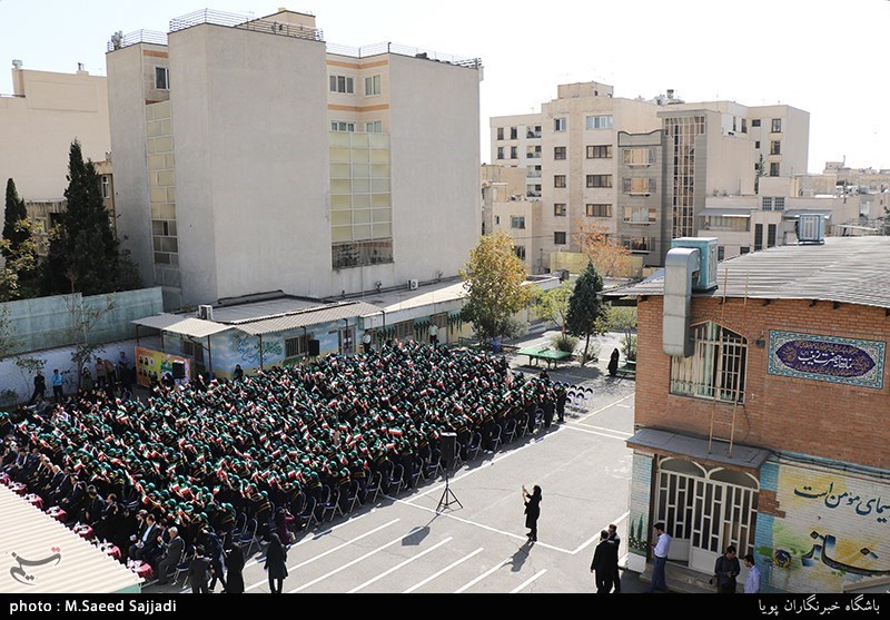 تمام مدارس تهران روز شنبه دایر هستند