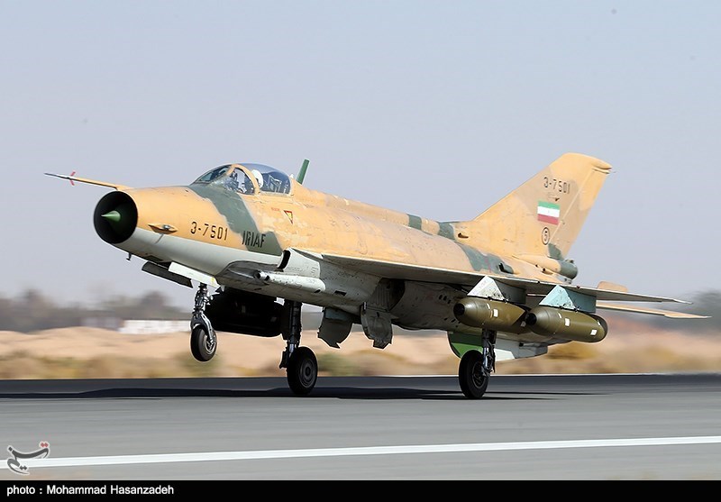 یک فروند جنگنده اف-7 ارتش در اصفهان سقوط کرد