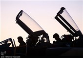 Iranian Fighter Jets Conduct Overnight Drills