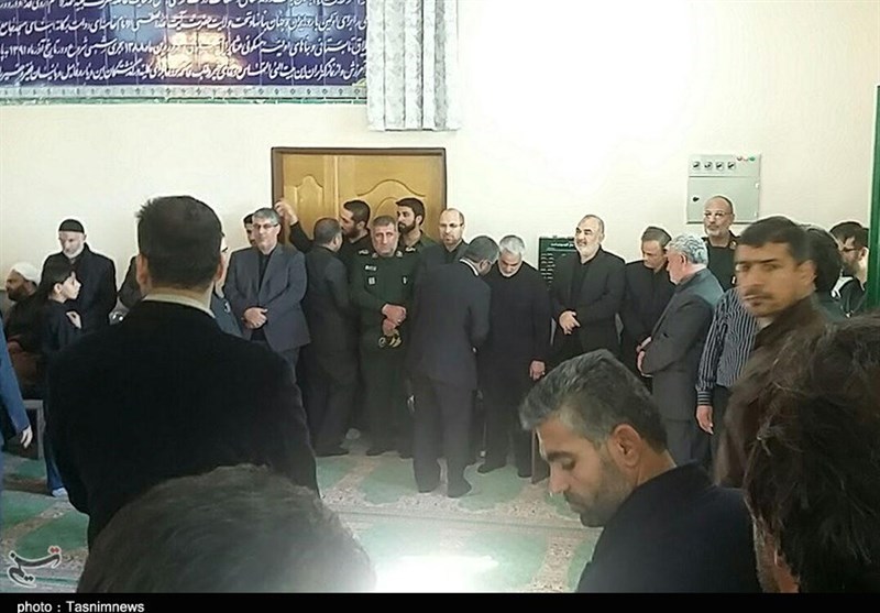 مراسم ترحیم پدر سردار سلیمانی در کرمان برگزار شد