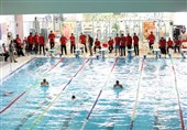 شناگران چهارمحال و بختیاری در رقابت‌های جام وحدت خوش درخشیدند