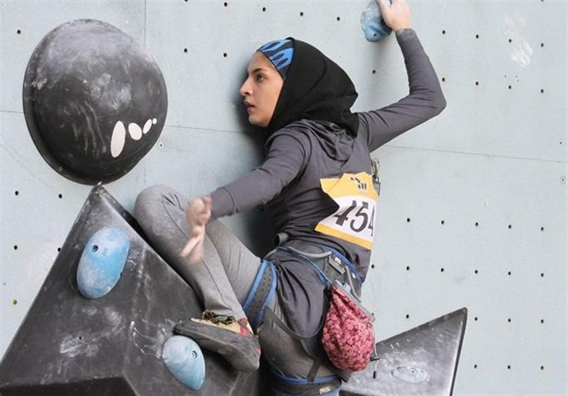 Iranian Climber Elnaz Rekabi: Gender Not Important in Competitive Climbing