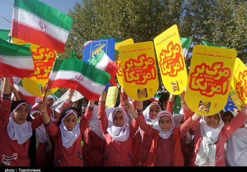 راهپیمایی یوم الله 13 آبان در کهگیلویه و بویراحمد به روایت تصویر