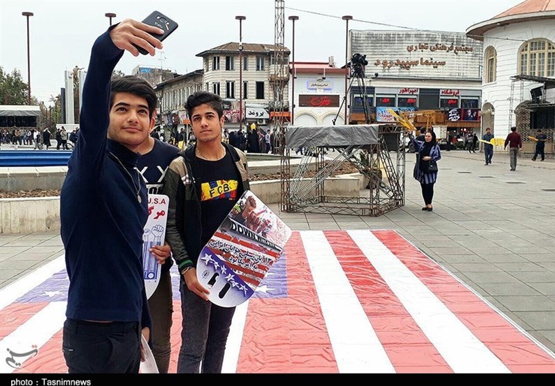 حضور حماسی گیلانیان در راهپیمایی روز ملی استکبارستیزی به‌روایت تصویر