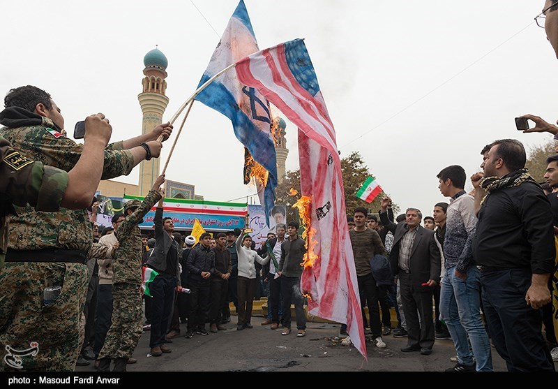 تهران| اراده پولادین ملت ایران تحریم‌های آمریکایی را ذوب می‌کند+فیلم