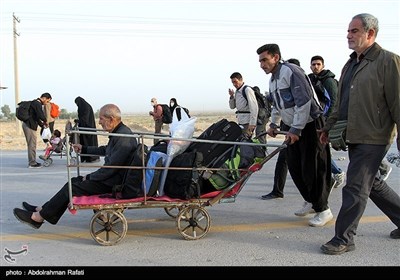 سفر عشق اربعین؛ زائرین مہرن بارڈر سے نینوا کی جانب رواں دواں