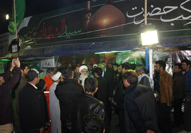 نماینده ولی فقیه در استان کرمانشاه: خدمت‌رسانی مردم کرمانشاه از زائران اربعین بی‌نظیر است