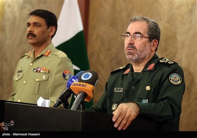 نشست خبری پیرامون سفرفرمانده ارتش پاکستان به ایران