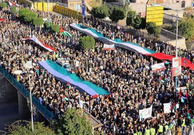 راهپیمایی گسترده شهروندان یمنی در صنعا