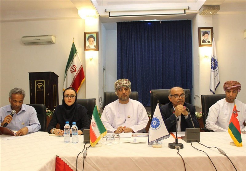 گسترش روابط با عمان اولویت حوزه تجاری هرمزگان است