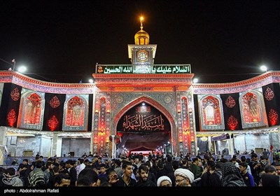 Shrine of Imam Hussein (AS) in Karbala Packed with Pilgrims