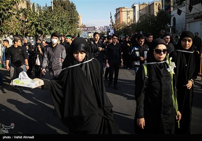 راهپیمایی جاماندگان اربعین حسینی- خیابان 17 شهریور