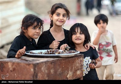 اربعین حسینی مارچ کے دوران بچوں سے لی گئی تصاویر