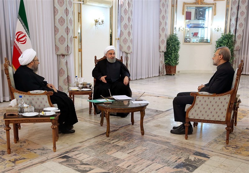 Ruhani: Bölge Milletleri Düşmanların Yeni Komplolarına Karşı Uyanık Olmalı