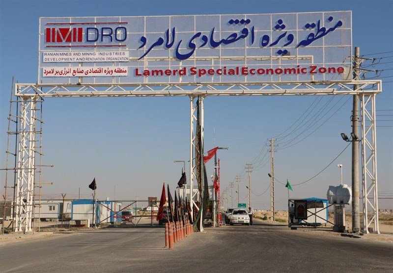 فارس| کالاهای ورودی ترانزیتی به گمرک منطقه ویژه اقتصادی لامرد کاهش یافت