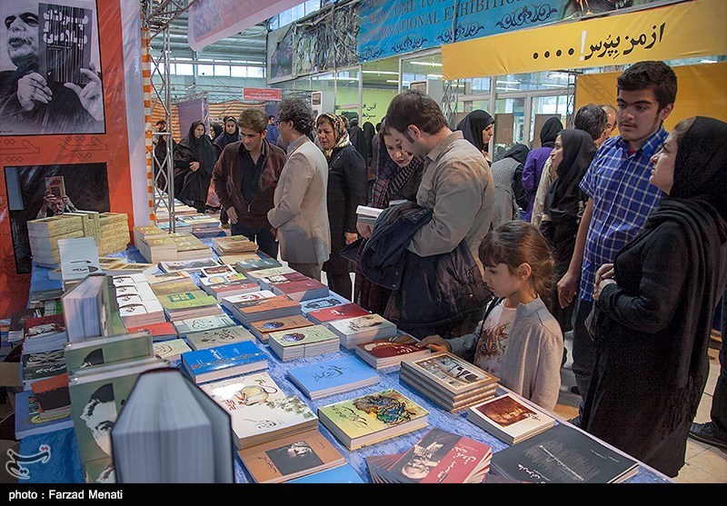 85 هزار عنوان کتاب در نمایشگاه کتاب کردستان ارائه شد