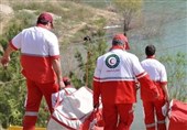 3 دستگاه آمبولانس و نیروی امدادی به مناطق زلزله‌زده غرب اعزام شد