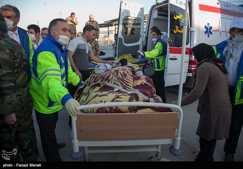 3 تیم از پزشکی قانونی به مناطق زلزله زده کرمانشاه اعزام شدند