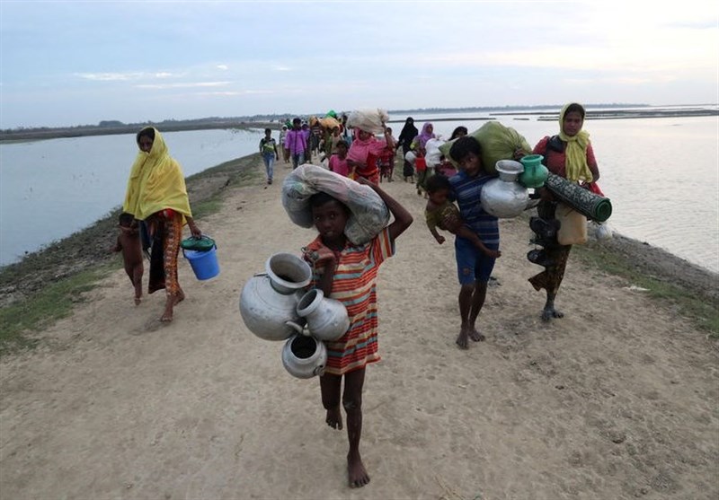 میانمار اردوگاه‌های موقت برای آوارگان روهینگیا احداث می‌کند