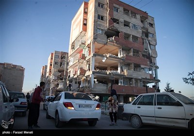Strong Quake Leaves Massive Damages, Casualties in Iran's Western City