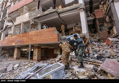 بالصور// سربل ذهاب بمحافظة کرمانشاه غرب ایران بعد الزلزال