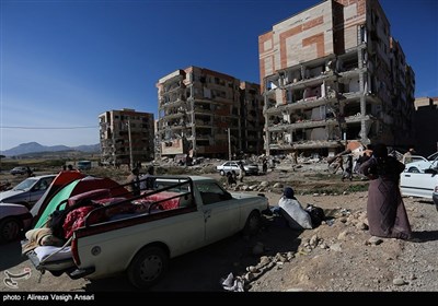 بالصور// سربل ذهاب بمحافظة کرمانشاه غرب ایران بعد الزلزال