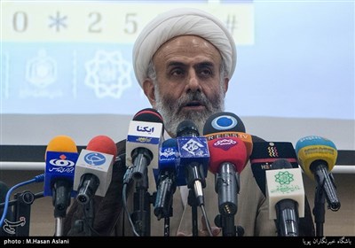 احیای موقوفات و فرهنگ وقف از خدمات امام خمینی (ره ) بود احیای موقوفات و فرهنگ وقف از خدمات امام خمینی (ره ) بود