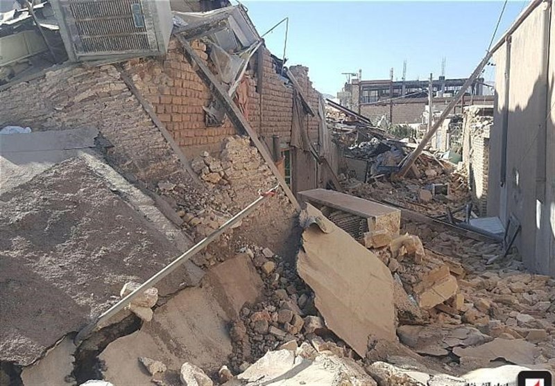 برق تعدادی از روستاهای زلزله‌زده کرمانشاه وصل شده است