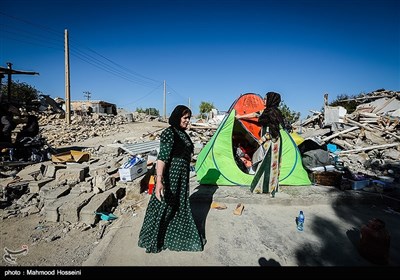 Many Villagers Left with Nothing after Earthquake in West Iran
