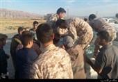 حضور فرمانده‌های کل سپاه در مناطق زلزله‌‌زده کرمانشاه