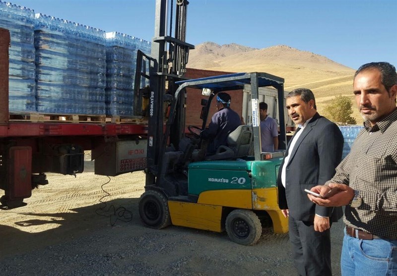 400 هزار بطری آب‌معدنی از بخش بشارت الیگودرز به کرمانشاه ارسال شد