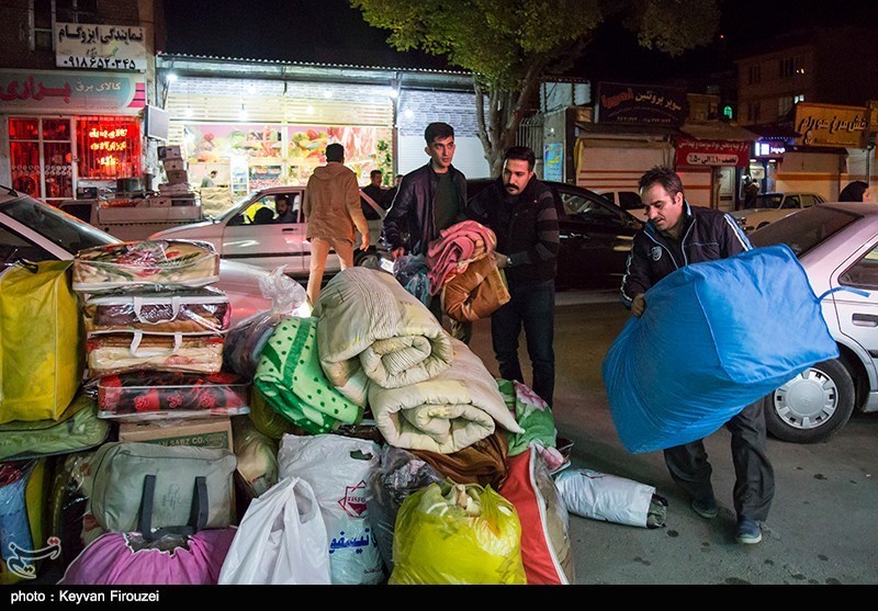 50 تریلر کمک‎های مردم خوزستان به استان کرمانشاه ارسال شد