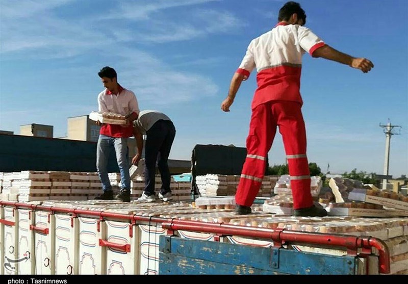 23 کامیون کمک‌های مردمی استان گیلان به مناطق زلزله‌زده ارسال شد‌