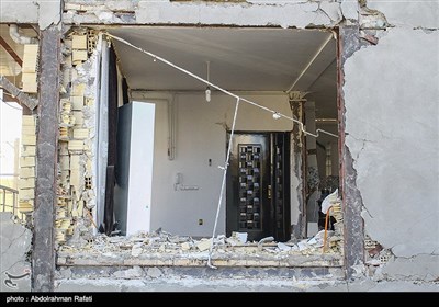 Iran Earthquake: Rubble Removal in Progress after 3 Days