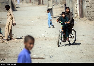 "شیرآباد" و "سیک سوزی" در سیستان و بلوچستان فاقد حداقل زیرساخت از جمله فضای سبز، آسفالت، معابر و مرکز درمانی است