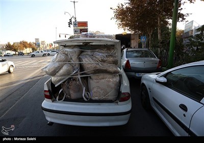 جمع آوری کمکهای مردمی برای زلزله زدگان - اصفهان