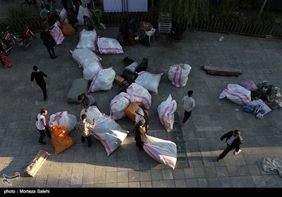 جمع آوری کمکهای مردمی برای زلزله زدگان - اصفهان