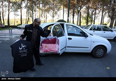 جمع آوری کمکهای مردمی برای زلزله زدگان - اصفهان