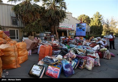 جمع آوری کمکهای مردمی برای زلزله زدگان - اصفهان