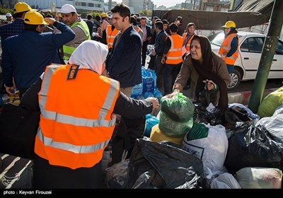 ایران بھر سے زلزلہ متاثرین کیلئے امدادی سامان اور عطیات کا سلسلہ جاری