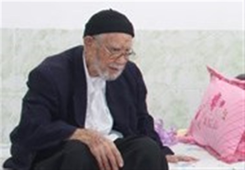 پدر شهیدان «حاجی باقری» در دشتستان به دیار باقی شتافت