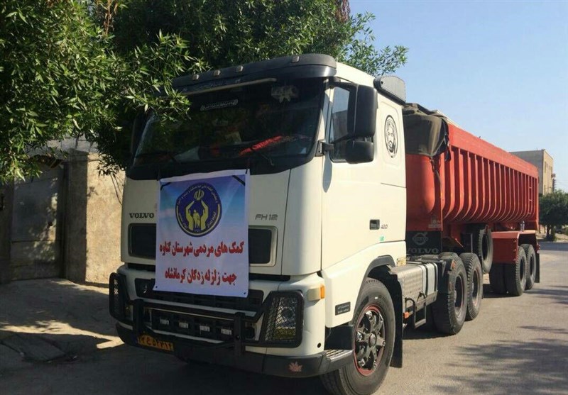 محموله کمک‌های مردمی کمیته امداد استان بوشهر به مناطق زلزله زده ارسال شد