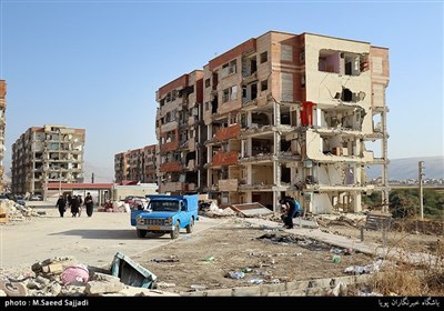 مجموع اقدامات بنیاد مستضعفان در زلزله غرب کشور مجموع اقدامات بنیاد مستضعفان در زلزله غرب کشور