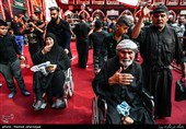 عزاداری زائران اربعین حسینی در کربلا