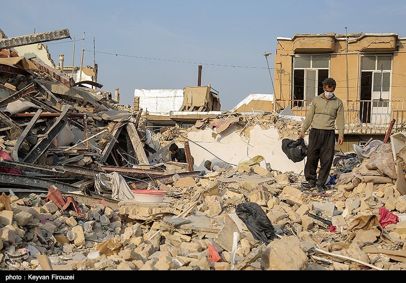 مردم مناطق زلزله‌زده کرمانشاه نگران اسناد مالکیتی خود نباشند